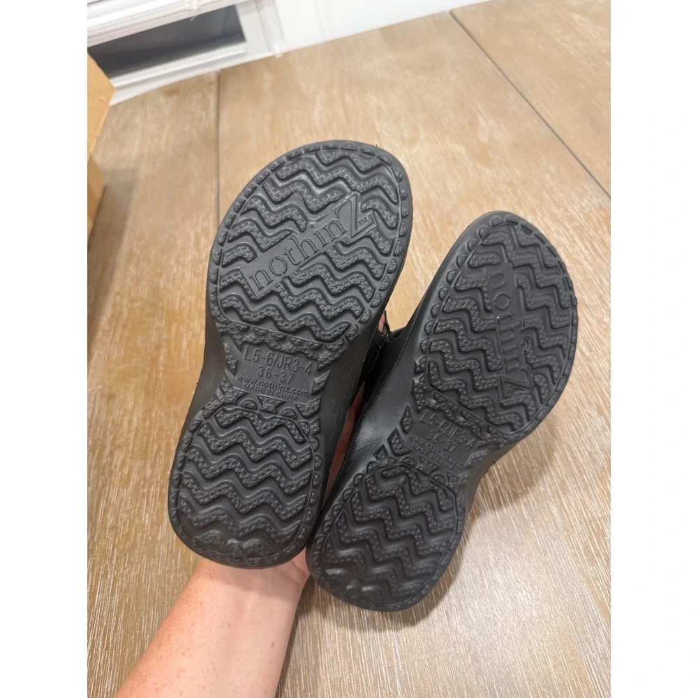 Nothinz‎ Kids Black Thong Sandals Flip Flops Size L5 6 JR3 4